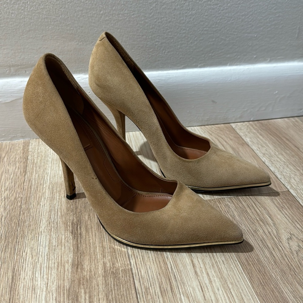 Tan Givenchy Pumps